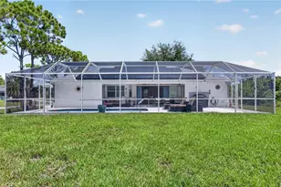12131 Vaughan Ave, Port Charlotte, FL 33981 - Photo 38