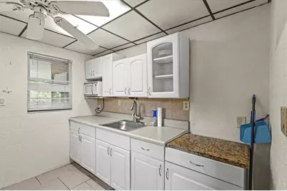 507 Pinewood Avenue, Nokomis, FL 34275 - Photo 16