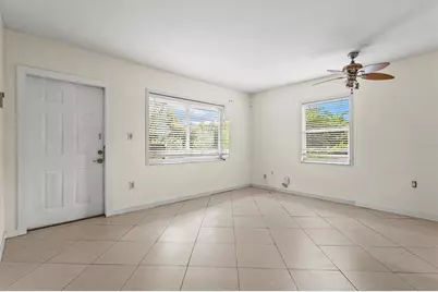 507 Pinewood Avenue, Nokomis, FL 34275 - Photo 12