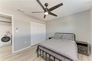 460 E Base Ave, Venice, FL 34285 - Photo 28