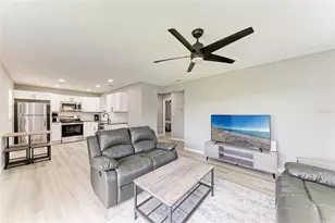 460 E Base Ave, Venice, FL 34285 - Photo 14