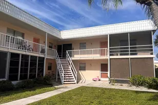 460 E Base Ave, Venice, FL 34285 - Photo 1