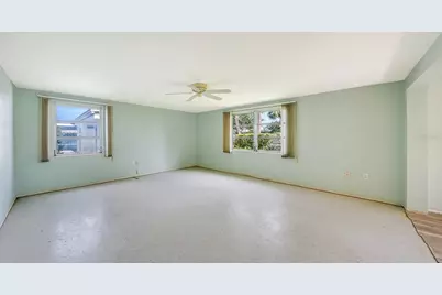 1523 Lakeside Drive #15, Venice, FL 34293 - Photo 12