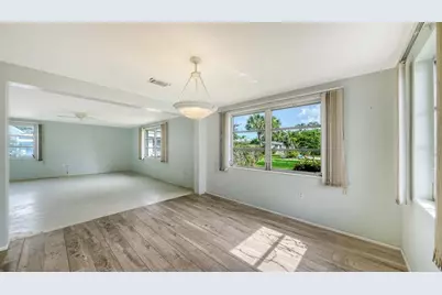 1523 Lakeside Drive #15, Venice, FL 34293 - Photo 6