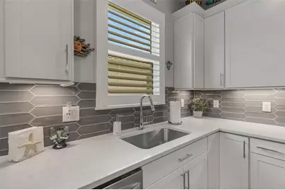 10374 Abaco Falls Drive, Englewood, FL 34223 - Photo 10