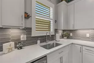 10374 Abaco Fls Dr, Englewood, FL 34223 - Photo 10