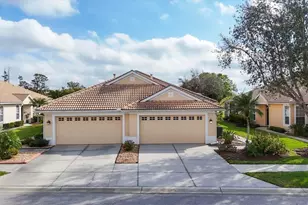 4301 Whispering Oaks Dr, North Port, FL 34287 - Photo 1