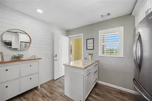 406 Cerromar Cir N, Venice, FL 34293 - Photo 6