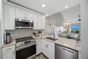 406 Cerromar Cir N, Venice, FL 34293 - Photo 10