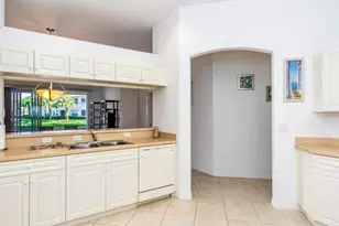 1604 Triano Cir, Venice, FL 34292 - Photo 2