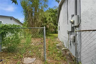 1553 29th St, Sarasota, FL 34234 - Photo 24