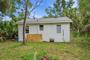 1553 29th St, Sarasota, FL 34234 - Photo 22