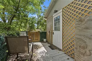 1553 29th St, Sarasota, FL 34234 - Photo 18