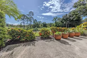 872 Saranac Lake Dr, Venice, FL 34292 - Photo 10