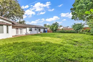 1238 Waterside Ln, Venice, FL 34285 - Photo 30