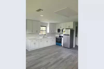 2331 Mission Valley Boulevard, Nokomis, FL 34275 - Photo 2