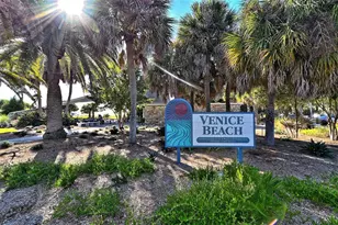 679 Lakescene Dr, Venice, FL 34293 - Photo 50