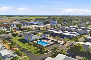 1027 Beach Manor Cir, Venice, FL 34285 - Photo 56