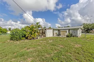 424 Center Rd, Venice, FL 34285 - Photo 6