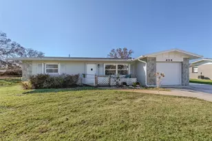 424 Center Rd, Venice, FL 34285 - Photo 1