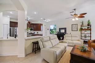 284 Albatross Rd, Rotonda West, FL 33947 - Photo 8