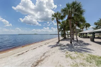 22444 Donalda Avenue, Port Charlotte, FL 33954 - Photo 36