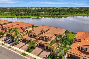 10797 Tarflower Dr, Venice, FL 34293 - Photo 4