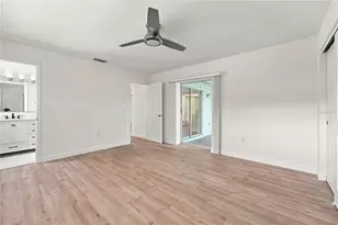 2855 Dueby St, Sarasota, FL 34231 - Photo 16