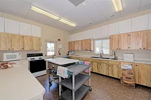 393 Circlewood Dr, Venice, FL 34293 - Photo 50