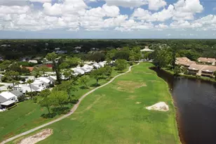 2671 Greenbelt Yard, Sarasota, FL 34235 - Photo 4