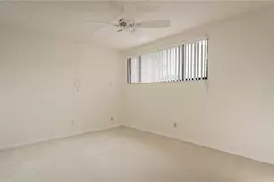 2671 Greenbelt Yard, Sarasota, FL 34235 - Photo 14