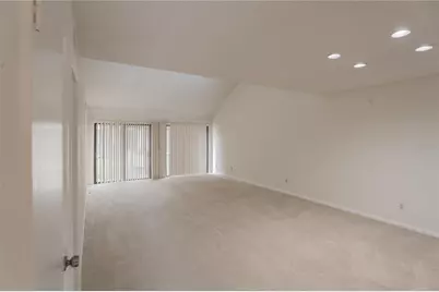 2671 Greenbelt Yard #N2, Sarasota, FL 34235 - Photo 4