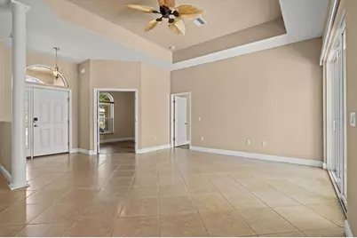 203 Lake Victoria Court, Englewood, FL 34223 - Photo 12
