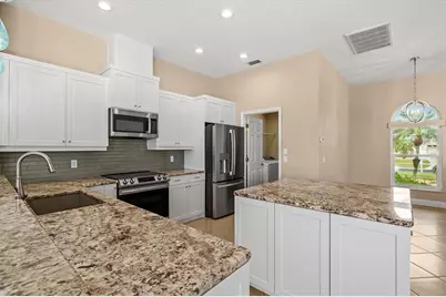 203 Lake Victoria Court, Englewood, FL 34223 - Photo 22