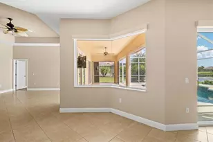 203 Lake Victoria Ct, Englewood, FL 34223 - Photo 28