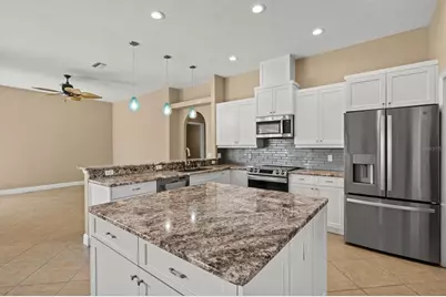 203 Lake Victoria Court, Englewood, FL 34223 - Photo 18