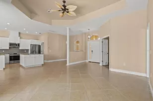 203 Lake Victoria Ct, Englewood, FL 34223 - Photo 14