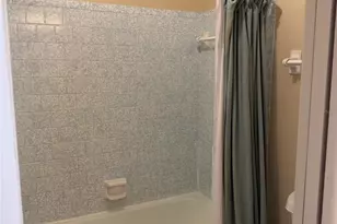 5964 Diana Rd, Venice, FL 34293 - Photo 14