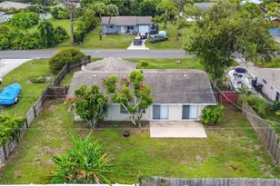 5964 Diana Rd, Venice, FL 34293 - Photo 20
