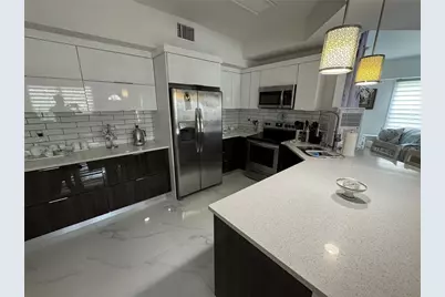 200 Gardens Edge Drive #214, Venice, FL 34285 - Photo 10