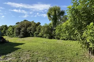 813 S Green Cir, Venice, FL 34285 - Photo 20