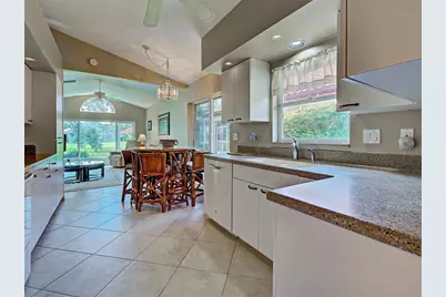 1176 Harbor Town Way, Venice, FL 34292 - Photo 28
