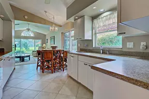 1176 Harbor Town Way, Venice, FL 34292 - Photo 28