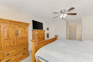1211 Capri Isles Blvd, Venice, FL 34292 - Photo 32