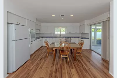 12 Gulf Manor Drive, Venice, FL 34285 - Photo 6