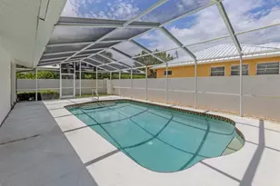 12 Gulf Manor Dr, Venice, FL 34285 - Photo 26