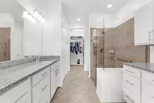 13908 Karina St, Venice, FL 34293 - Photo 8