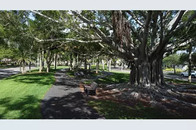 3207 Valencia Road, Venice, FL 34293 - Photo 48