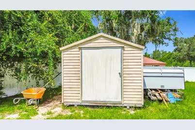215 Oak Circle, Ocala, FL 34472 - Photo 8