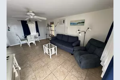 40 W Cowles Street #B, Englewood, FL 34223 - Photo 2